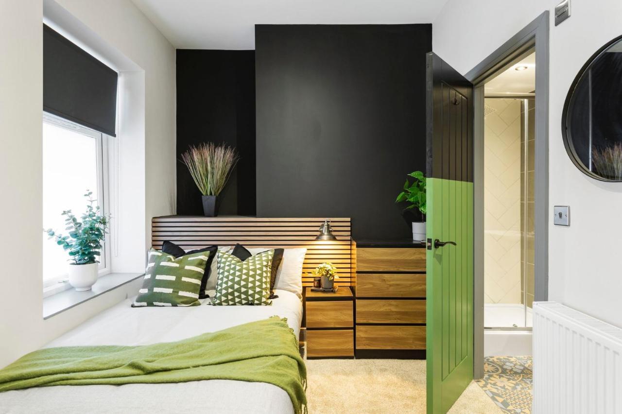✰Onpoint -Modern & Fresh Studio Apt Close To Centre - Convenient!✰ Appartamento Beeston  Esterno foto